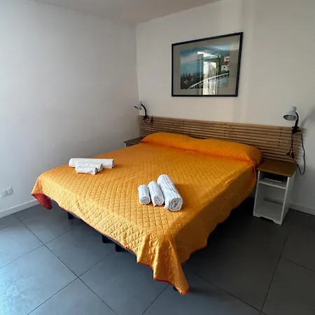 아파트 Chez Julie 체팔루